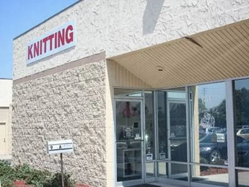Hands On Knitting Center