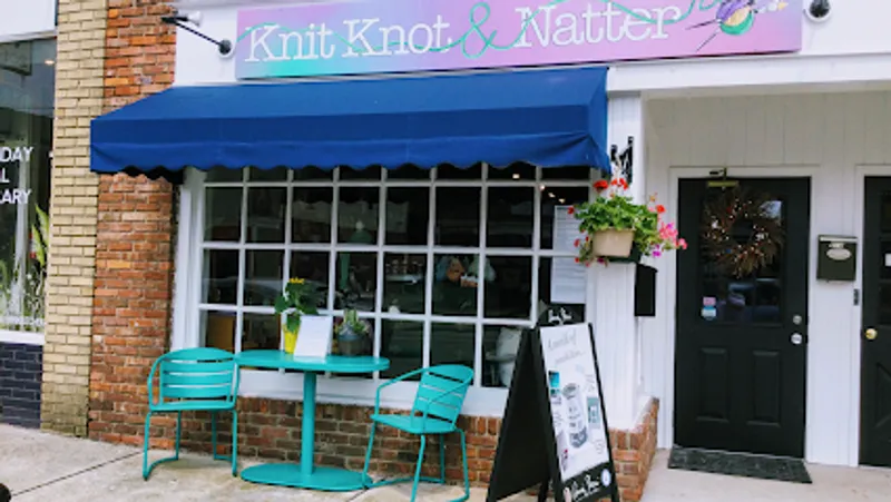 Knit Knot & Natter